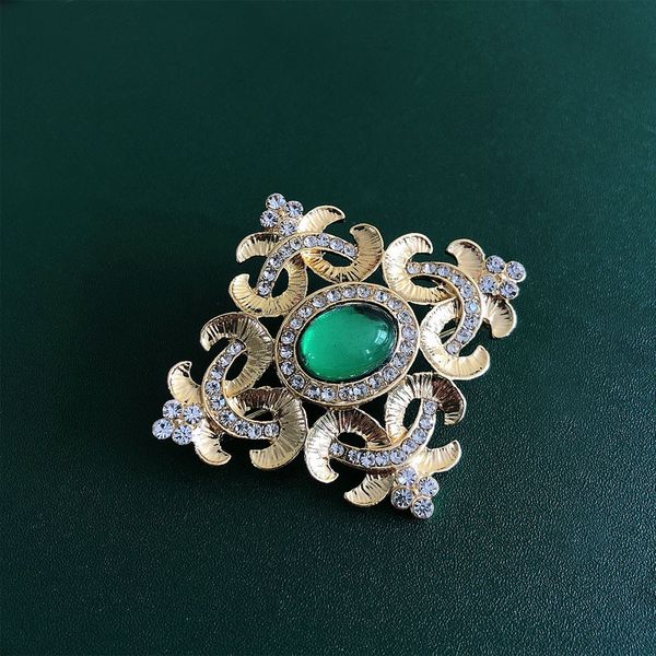 factory wholesale baroque emerald alloy women's anti light pin buckle fixed clothes brooch accessories hea/rtsch/rome
factory wholesale baroque emerald alloy women's anti light pin buckle fixed clothes brooch accessories hea/rtsch/rome