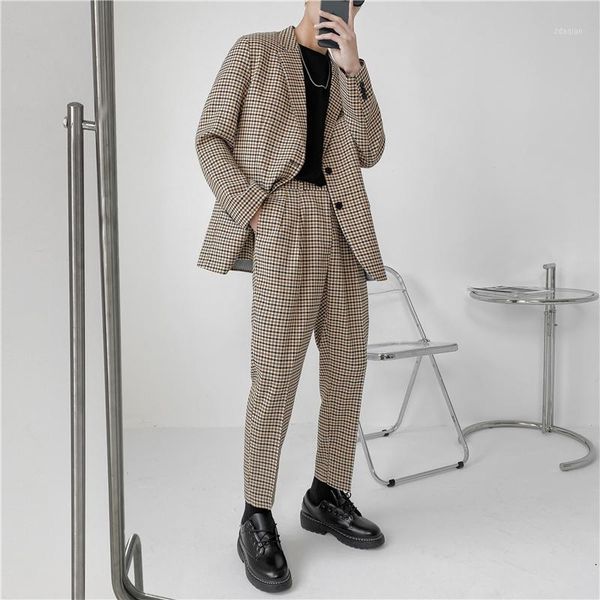 men's suits & blazers mens 2pcs sets streetwear loose casual vintage plaid pants male fashion wedding dress jacket trousers man, White;black
men's suits & blazers mens 2pcs sets streetwear loose casual vintage plaid pants male fashion wedding dress jacket trousers man, White;black
