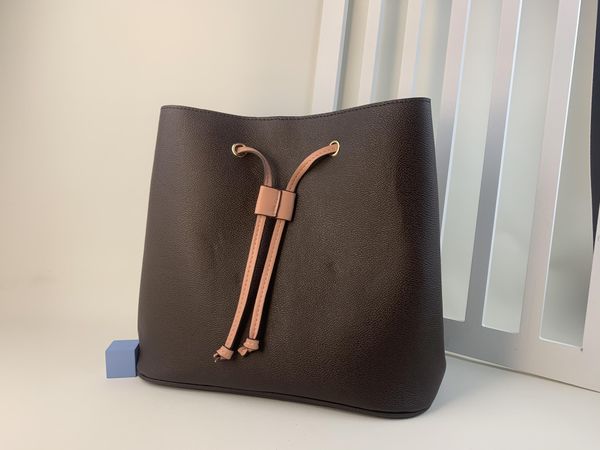 2019 designer famous handbags neonoe shoulder bags noé leather bucket bag women flower printing crossbody bag purse twist
2019 designer famous handbags neonoe shoulder bags noé leather bucket bag women flower printing crossbody bag purse twist