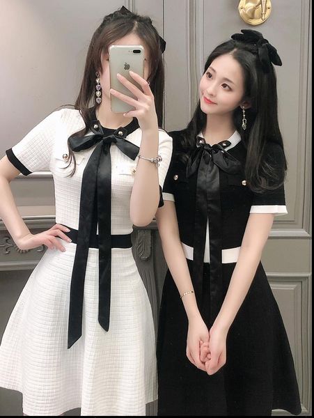womens dress 2021 summer new french hepburn wind bow tie temperament short sleeve waist slimming knitted dress female, Black;gray
womens dress 2021 summer new french hepburn wind bow tie temperament short sleeve waist slimming knitted dress female, Black;gray