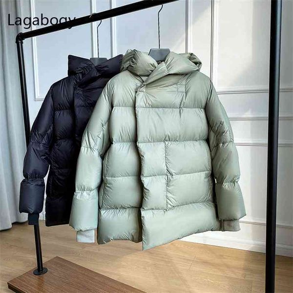 lagabogy winter women short parkas 90% white duck down coat warm soft ultra light puffer jackets female hooded snow outwear 210913, Black
lagabogy winter women short parkas 90% white duck down coat warm soft ultra light puffer jackets female hooded snow outwear 210913, Black