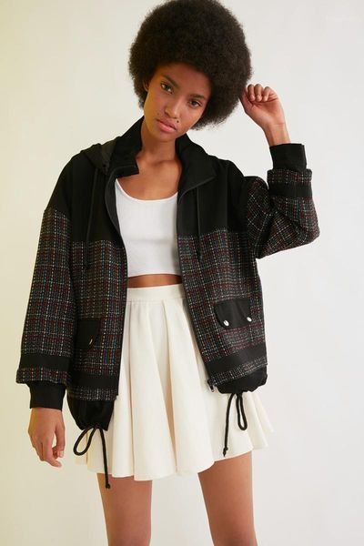 trendyol tweed fabric detailed hooded oversize coats twoaw21mo0088 women's jackets, Black;brown
trendyol tweed fabric detailed hooded oversize coats twoaw21mo0088 women's jackets, Black;brown