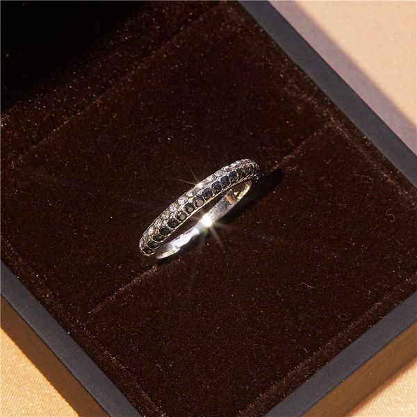 wedding rings geometric simple round zircon engagement women's ring party valentine's day gift jewelry wholesale, Slivery;golden
wedding rings geometric simple round zircon engagement women's ring party valentine's day gift jewelry wholesale, Slivery;golden