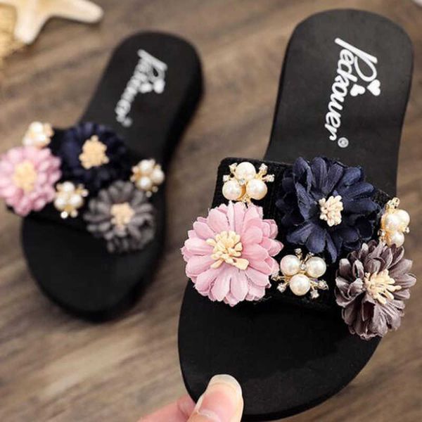 children' shoes non-slip flip-flops girls fashion beach princess sandals female summer flowers slipper s638 210712, Black;grey
children' shoes non-slip flip-flops girls fashion beach princess sandals female summer flowers slipper s638 210712, Black;grey
