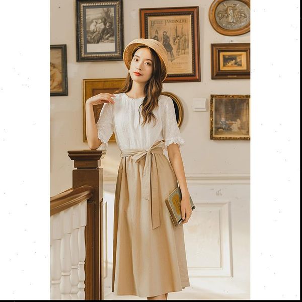 inamn 2021 summer new arrival short sleeve dress with belt hollow out embroidered elegant a line hem patchwork with belt dress, Black;gray
inamn 2021 summer new arrival short sleeve dress with belt hollow out embroidered elegant a line hem patchwork with belt dress, Black;gray