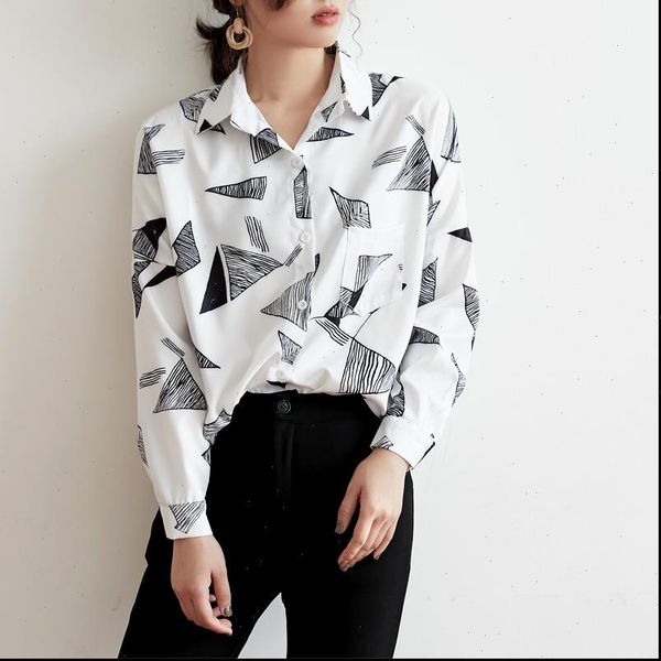 geometric print chiffon women blouses loose white blouse shirt female casual shirts blusas mujer spring 2021
geometric print chiffon women blouses loose white blouse shirt female casual shirts blusas mujer spring 2021