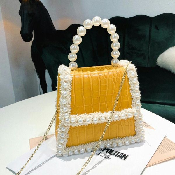 shoulder bags women crocodile leather handbag vintage women's pearl handle flap evening bag female causal lady's crossbody
shoulder bags women crocodile leather handbag vintage women's pearl handle flap evening bag female causal lady's crossbody