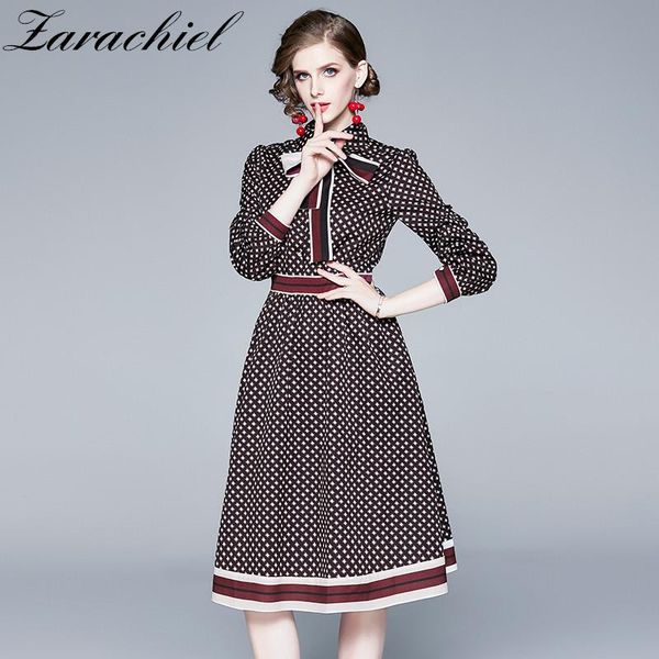 casual dresses 2021 spring autumn women elegant vintage printing bow tie collar office dress female high waist a-line midi shirt, Black;gray
casual dresses 2021 spring autumn women elegant vintage printing bow tie collar office dress female high waist a-line midi shirt, Black;gray