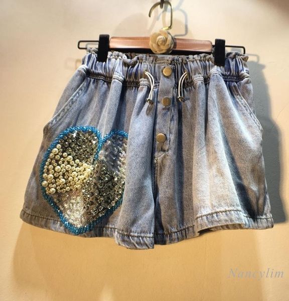 women's shorts denim short women 2021 summer european streetwear exquisite rhinestone beaded love high waist wide-leg femme, White;black
women's shorts denim short women 2021 summer european streetwear exquisite rhinestone beaded love high waist wide-leg femme, White;black