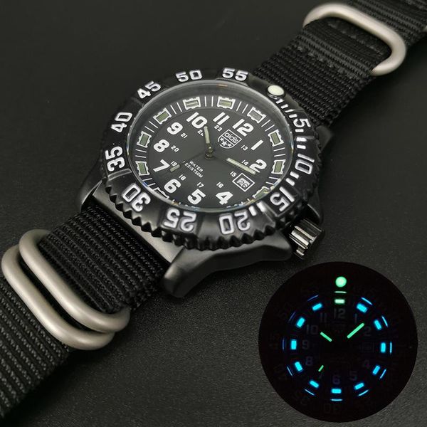 wristwatches 2021 the men's quartz watch leisure outdoor sports luminous multi-functional nato nylon waterproof men military, Slivery;brown
wristwatches 2021 the men's quartz watch leisure outdoor sports luminous multi-functional nato nylon waterproof men military, Slivery;brown