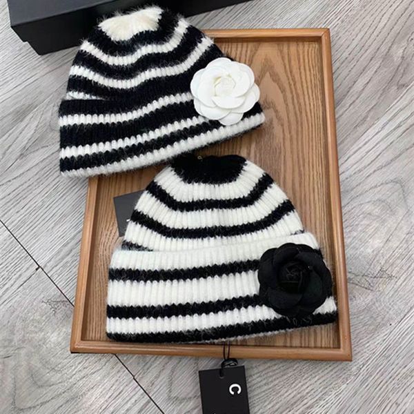 wholesale beanie new winter caps knitted hats hip hop men camellia women beanies fur warm skull cap snapback cap c027, Blue;gray
wholesale beanie new winter caps knitted hats hip hop men camellia women beanies fur warm skull cap snapback cap c027, Blue;gray