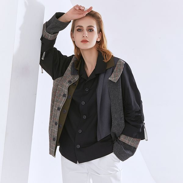 casual jackets for women lapel long sleeve patchwork plaid loose streetwear coats female fashioin clothing 2020 new, Black;brown
casual jackets for women lapel long sleeve patchwork plaid loose streetwear coats female fashioin clothing 2020 new, Black;brown