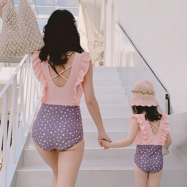 parent 2019 new daughter korean children's mother child one piece short sleeve sunscreen quick drying lovely s, White;black
parent 2019 new daughter korean children's mother child one piece short sleeve sunscreen quick drying lovely s, White;black