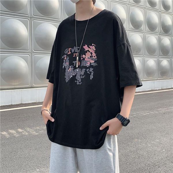 men's t-shirts 2021 summer vintage hip-hop graffiti print original style loose short sleeve t-shirt for men couples clothing, White;black
men's t-shirts 2021 summer vintage hip-hop graffiti print original style loose short sleeve t-shirt for men couples clothing, White;black