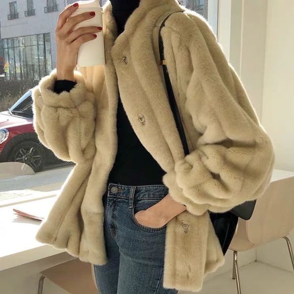 2021 Top quality Women Winter Artificial Mink Hair Shaggy Fur Coats Luxury Designer Warm Long Outerwear Elegant Female Plus Size Overco KZXD, Black
2021 Top quality Women Winter Artificial Mink Hair Shaggy Fur Coats Luxury Designer Warm Long Outerwear Elegant Female Plus Size Overco KZXD, Black
