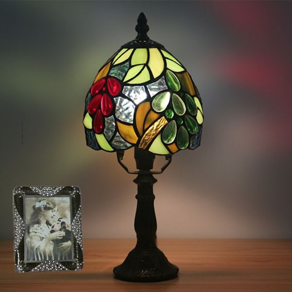 tiffany table lamp