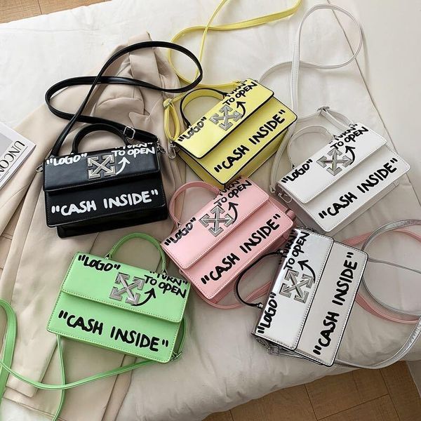 evening bags 2021 luxury design women handbags fashion personality graffiti shoulder for small crossbody
evening bags 2021 luxury design women handbags fashion personality graffiti shoulder for small crossbody