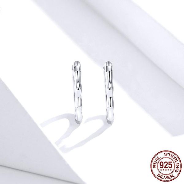 hoop & huggie europe and the united states sell simple earrings fashion platinum plated pure silver s925 ear stud buckle manufact, Golden;silver
hoop & huggie europe and the united states sell simple earrings fashion platinum plated pure silver s925 ear stud buckle manufact, Golden;silver