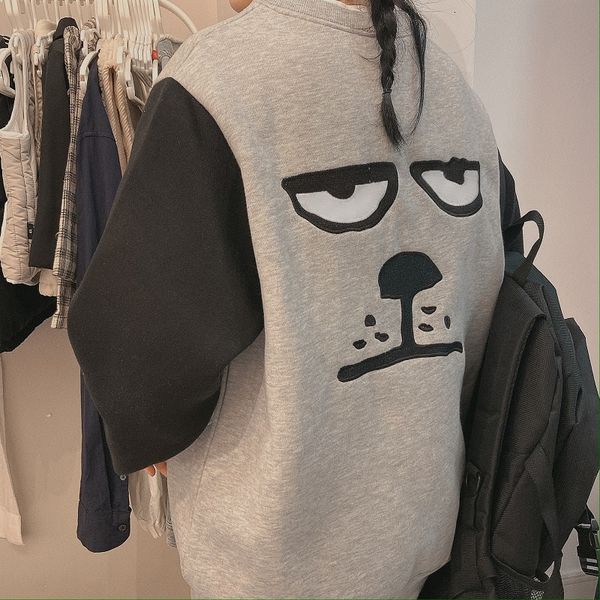2021 new autumn and winter dog expression printing loose thick color matching all-match pullover sweatshirt college style kbcp, Black
2021 new autumn and winter dog expression printing loose thick color matching all-match pullover sweatshirt college style kbcp, Black