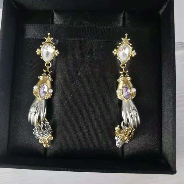 70% off maijia's new earrings, skull, ghost hand, diamond, pearl, unique personality, dark cool long earrings, Golden;silver
70% off maijia's new earrings, skull, ghost hand, diamond, pearl, unique personality, dark cool long earrings, Golden;silver