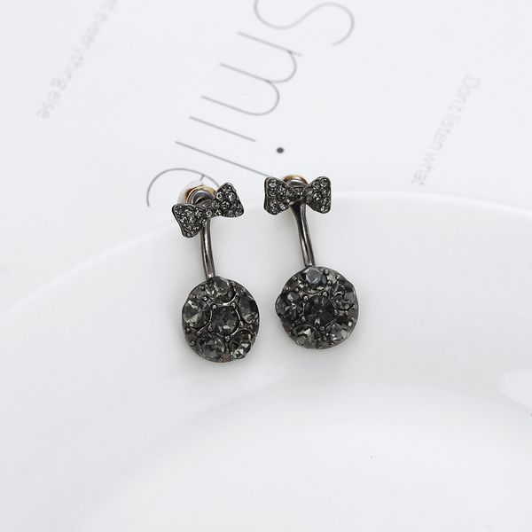 studs earrings korean fashion simple diamond bow set zircon personality for women, Golden;silver
studs earrings korean fashion simple diamond bow set zircon personality for women, Golden;silver