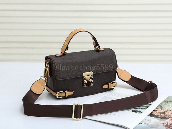 fashion designer women bag messenger shoulder bags good quality leather purses ladies handbag embroidered shoulders strap
fashion designer women bag messenger shoulder bags good quality leather purses ladies handbag embroidered shoulders strap