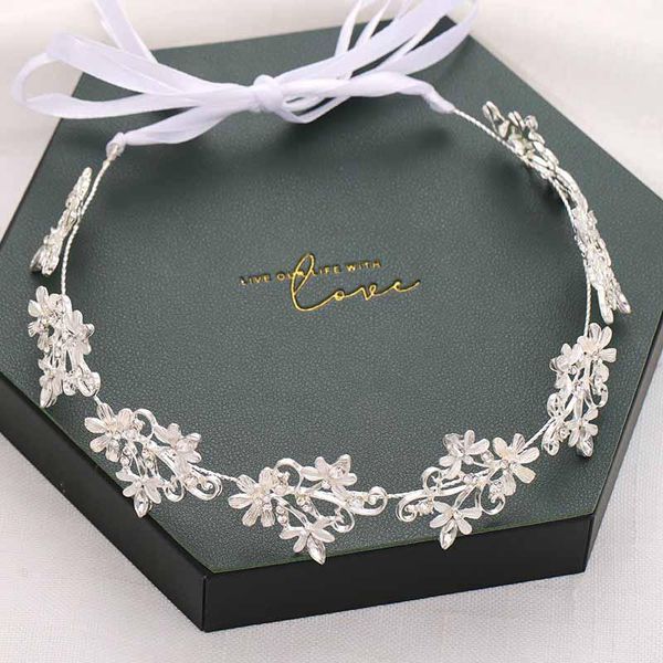 hair clips & barrettes rhinestone headbands for women wedding accessories bride tiaras and crowns hairband jewelry silver color forseven, Golden;silver
hair clips & barrettes rhinestone headbands for women wedding accessories bride tiaras and crowns hairband jewelry silver color forseven, Golden;silver