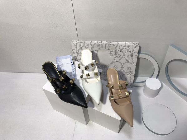 rivet pointed high heels spring summer all-match sandals and slippers, outer wear baotou stiletto sandals, ladies half drag, Black
rivet pointed high heels spring summer all-match sandals and slippers, outer wear baotou stiletto sandals, ladies half drag, Black