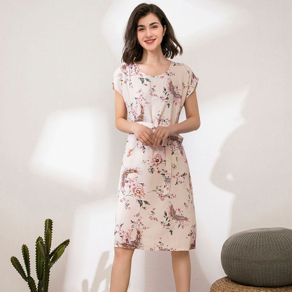 2021 new sleepwear robe spring summer woman night viscose women nightgown flower printed pajamas bathrobe for female klg7, Black;brown
2021 new sleepwear robe spring summer woman night viscose women nightgown flower printed pajamas bathrobe for female klg7, Black;brown