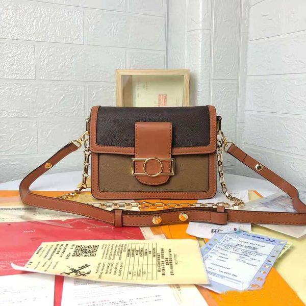luxurys designers shoulder bags crossbody women handbag messenger bag leather shopping tote handbags
luxurys designers shoulder bags crossbody women handbag messenger bag leather shopping tote handbags