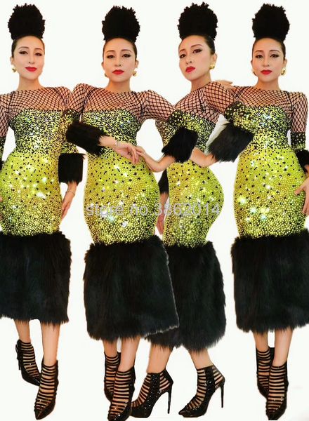 full rhinestones feather dress luxury bling crystal women evening birthday celebrity prom party green dress singer stage costume, Black;red
full rhinestones feather dress luxury bling crystal women evening birthday celebrity prom party green dress singer stage costume, Black;red