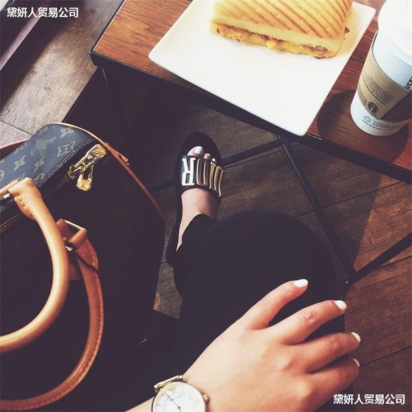 slippers dai d's 2021 comfortable one line with fashionable slippers women's summer metal button letters wear flat bottomed beach, Black
slippers dai d's 2021 comfortable one line with fashionable slippers women's summer metal button letters wear flat bottomed beach, Black