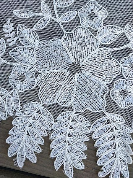 modern lace square table cloth manteles embroidered dining tablecloth cover towel nappe home party christmas wedding decor
modern lace square table cloth manteles embroidered dining tablecloth cover towel nappe home party christmas wedding decor