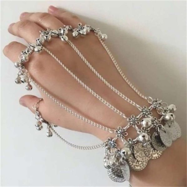 coin hand ornament talk about journey to the west zixia fairy, Golden;silver
coin hand ornament talk about journey to the west zixia fairy, Golden;silver