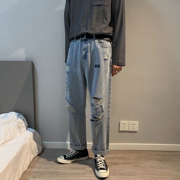 2021 new summer men's nostalgia loose casual pants holes baggy homme classic jeans blue color male leisure biker denim trousers 2dmu
2021 new summer men's nostalgia loose casual pants holes baggy homme classic jeans blue color male leisure biker denim trousers 2dmu