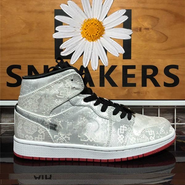 jupmn 1 men's and women's basketball shoes 1s smoky gray high og bio hack lineage satin snake college blue sneakersepja
jupmn 1 men's and women's basketball shoes 1s smoky gray high og bio hack lineage satin snake college blue sneakersepja