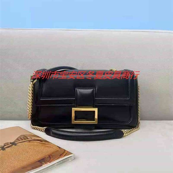 fend 2021f chain sheepskin flap can be carried by hand with crossbar or single shoulder, fashionable and simple physical belt lg designer ha
fend 2021f chain sheepskin flap can be carried by hand with crossbar or single shoulder, fashionable and simple physical belt lg designer ha