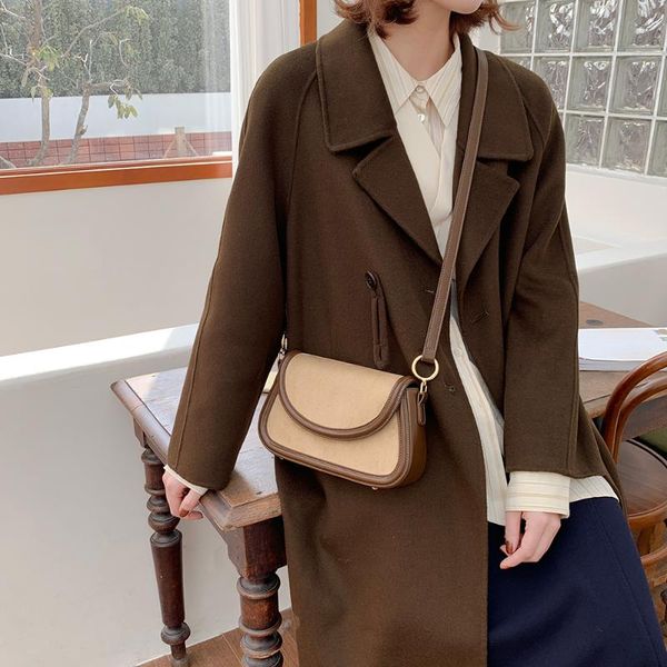 evening bags 2021 female wild fashion one shoulder messenger retro niche design underarm
evening bags 2021 female wild fashion one shoulder messenger retro niche design underarm