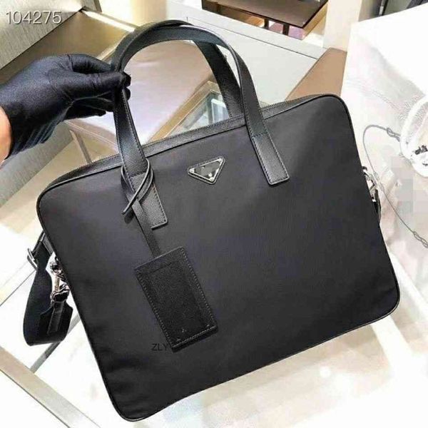europe station quality p parachute fabric briefcase leisure fashion computer bag zly bags
europe station quality p parachute fabric briefcase leisure fashion computer bag zly bags