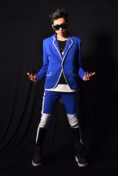 men blue white stitching suit punk style tide male singer starts dancer stage outfit bar nightclub concert performance costume, Black;red
men blue white stitching suit punk style tide male singer starts dancer stage outfit bar nightclub concert performance costume, Black;red