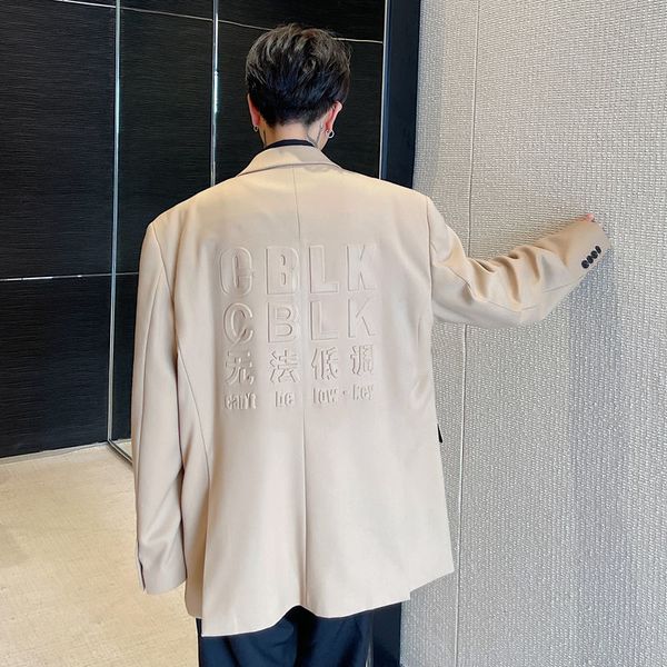 2021 autumn and winter solid color letter relief technology men's thick suit black khaki loose blazer, White;black
2021 autumn and winter solid color letter relief technology men's thick suit black khaki loose blazer, White;black