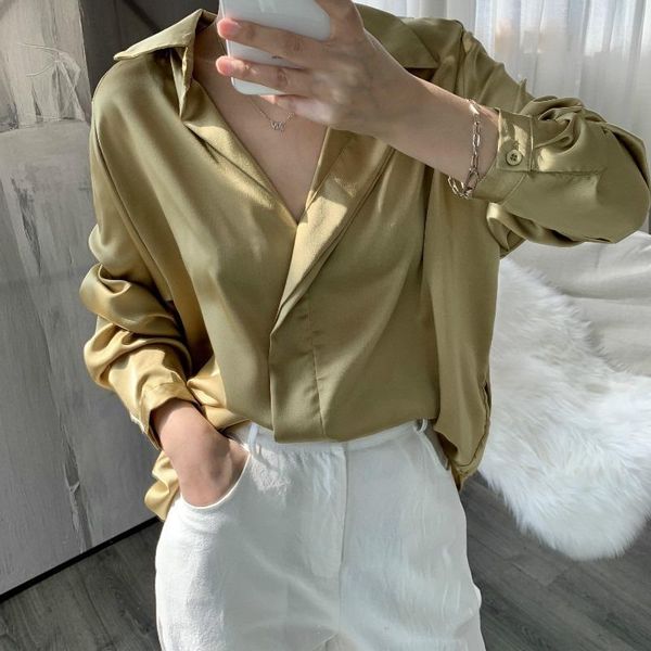 women's blouses & shirts spring style solid vintage with button casual fashion long sleeve satin women autumn turn-down collar blusas, White
women's blouses & shirts spring style solid vintage with button casual fashion long sleeve satin women autumn turn-down collar blusas, White