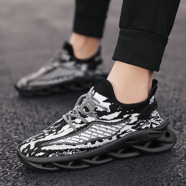 sneakers trend running shoe men comfortable breathable brand recreational men sports shoes non-slip jogging shoes
sneakers trend running shoe men comfortable breathable brand recreational men sports shoes non-slip jogging shoes