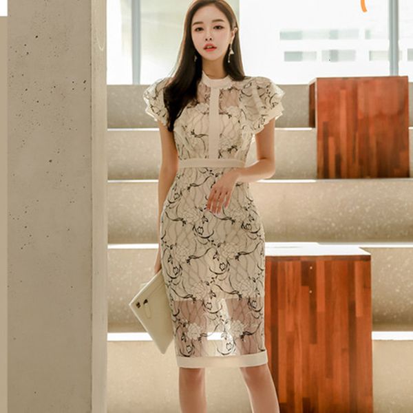 2021 new korean style lace pencil dress women butterfly sleeve sheath dresses elegant patchwork hip package vestidos femme aorx, Black;gray
2021 new korean style lace pencil dress women butterfly sleeve sheath dresses elegant patchwork hip package vestidos femme aorx, Black;gray