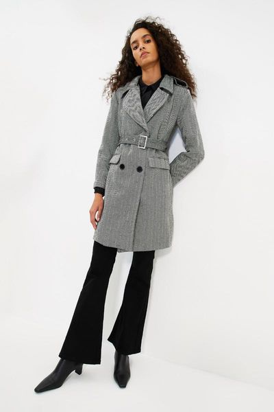 women's jackets trendyol kemerli button closure stamp coat twoaw22kb0098, Black;brown
women's jackets trendyol kemerli button closure stamp coat twoaw22kb0098, Black;brown