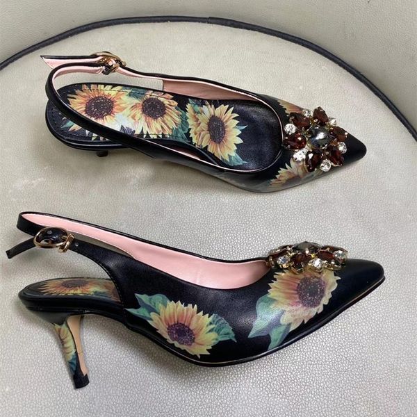 dress shoes 2021 women's brand real leather floral print pointed toe heeled pumps chic cystal heels by815, Black
dress shoes 2021 women's brand real leather floral print pointed toe heeled pumps chic cystal heels by815, Black