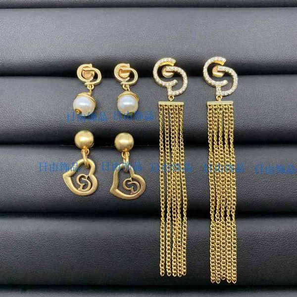 2022 factory wholesale earrings new letter tassel simple earrings personality trend s925 silver needle earrings, Golden
2022 factory wholesale earrings new letter tassel simple earrings personality trend s925 silver needle earrings, Golden