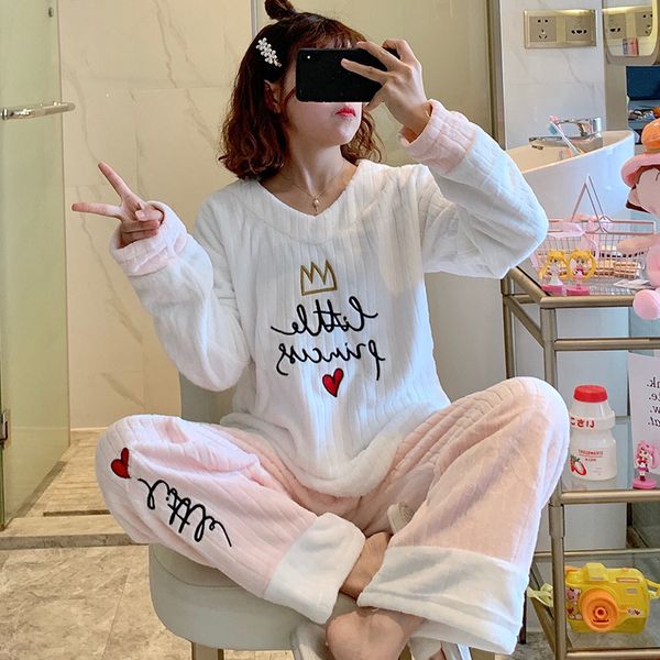 female flannel 2pcs paige a new suit turklin o-neck up & whispering nightwear winter dress just home to wear 1lgi, Black;red
female flannel 2pcs paige a new suit turklin o-neck up & whispering nightwear winter dress just home to wear 1lgi, Black;red