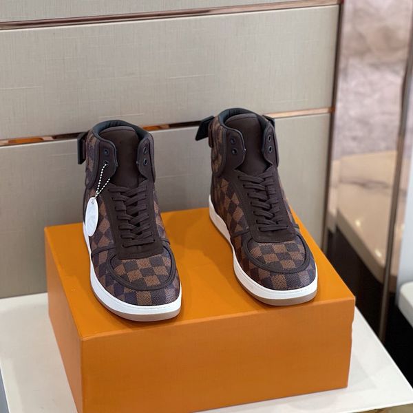 2021triple shoes paris 17fw triple-s sneaker dark green 3 generation of combin leisure daddyb19, Black
2021triple shoes paris 17fw triple-s sneaker dark green 3 generation of combin leisure daddyb19, Black