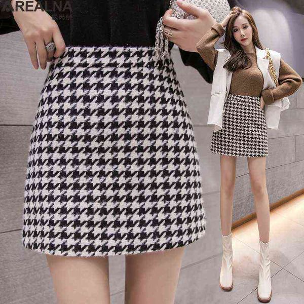 autumn winter houndstooth women short skirt tweed plaid high waist slim mini a-line black office woman skirts falda mujer 211120
autumn winter houndstooth women short skirt tweed plaid high waist slim mini a-line black office woman skirts falda mujer 211120